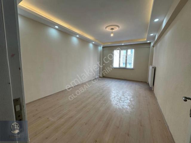 Corlu Reşadıye Mahallesın'de Satılık 3+1 Daıre