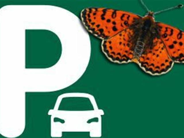 Cormanon Überdachter Parkplatz