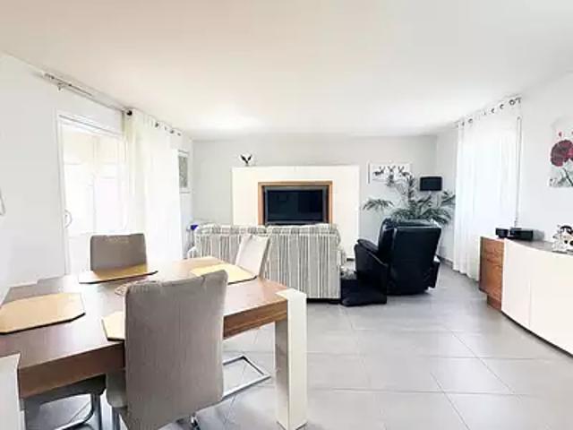 Corme Ecluse 17600 Achat / Vente maison 4 pièces t4 au dernier étage