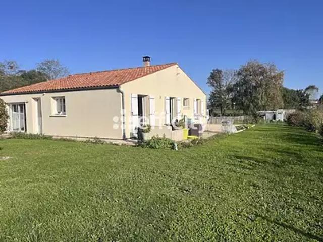 Corme Ecluse 17600 Achat / Vente maison 4 pièces t4 jardin