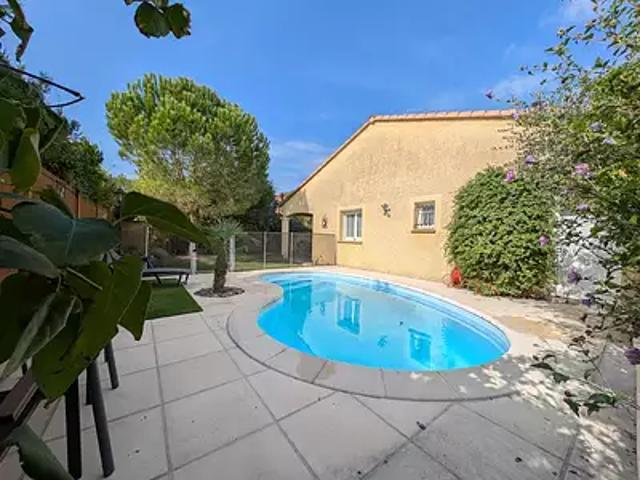 Cornas 07130 Achat / Vente maison 5 pièces t5 au dernier étage piscine