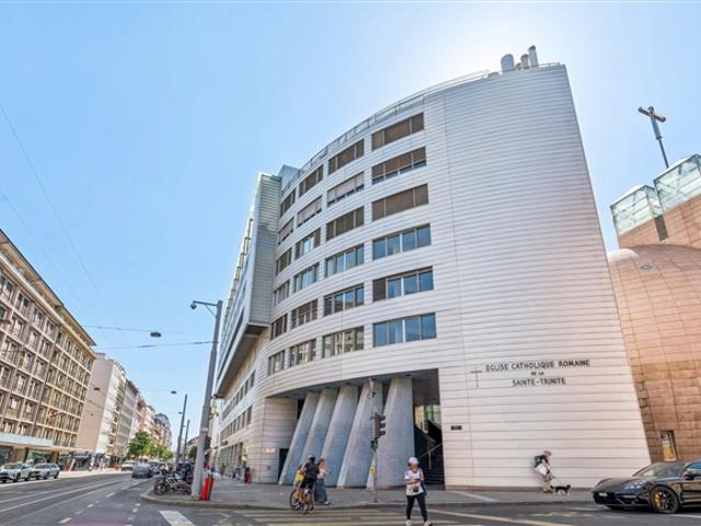 CORNAVIN — BÜROS, 127 M², 4. STOCK – KOMPLETT RENOVIERT