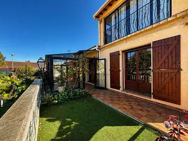 Corneilla del Vercol 66200 Achat / Vente maison 6 pièces t6 au dernier étage piscine
