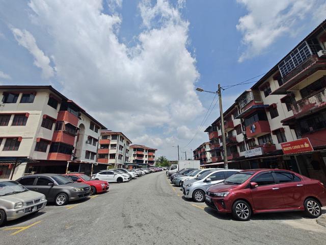 CornerTaman Perling Camar Flat 2 Bed Near JB Town CIQ Tuas