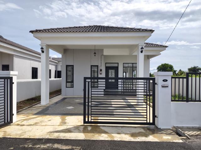 CORNERVila Natura Bandar Sri Astana For Sale