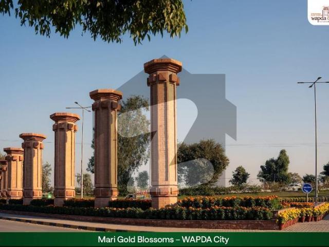 Corner 3 Kanal Gray House For Sale Wapda City