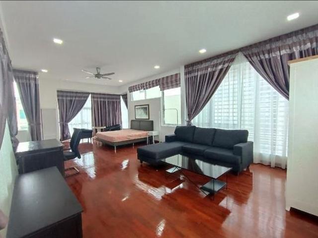 Corner 3 Storey SemiD Jacaranda Cyberjaya