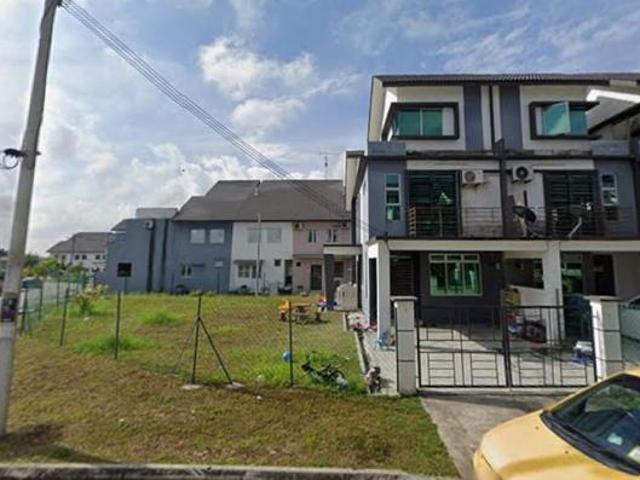 CORNER 3 storey Terrace House Taman Scientex