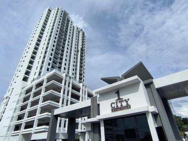 CORNER 1055SF One City Residences Mid Floor 3 Carparks Near IKEA