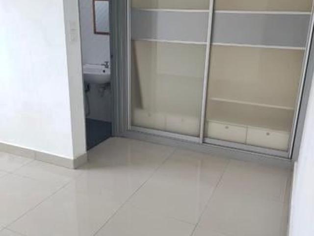 Corner 1033sf228 residence selayang full loan corner unit for sell