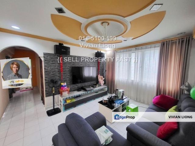 Corner 1030sf [4 Bed Rooms] Apartment Tmn IMPIAN INDAH Balakong For