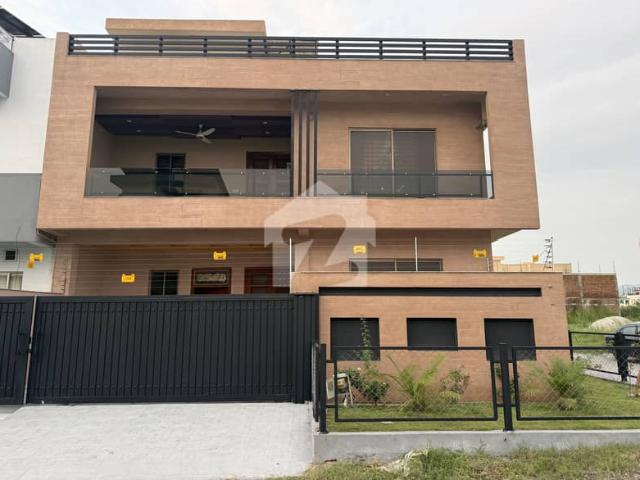 Corner 10 Marla Double Unit House @5.50 Cr Block C1, Sector B17 Islamabad
