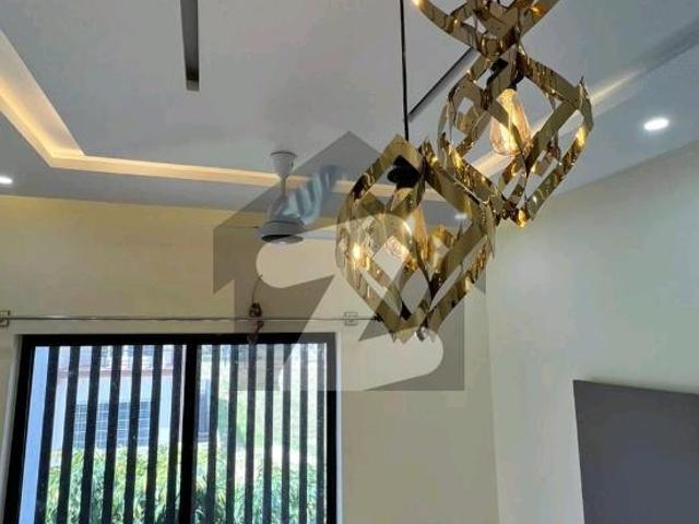 Corner 10 Marla House For Sale In Beautiful Top City 1 Block D