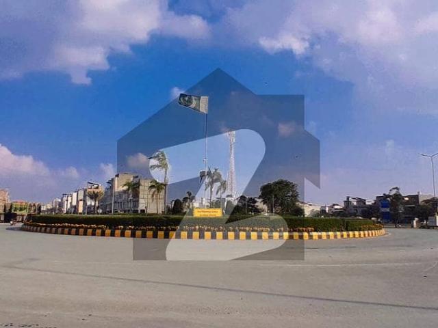 Corner 10 Marla Residential Plot For Grabs In Park View City