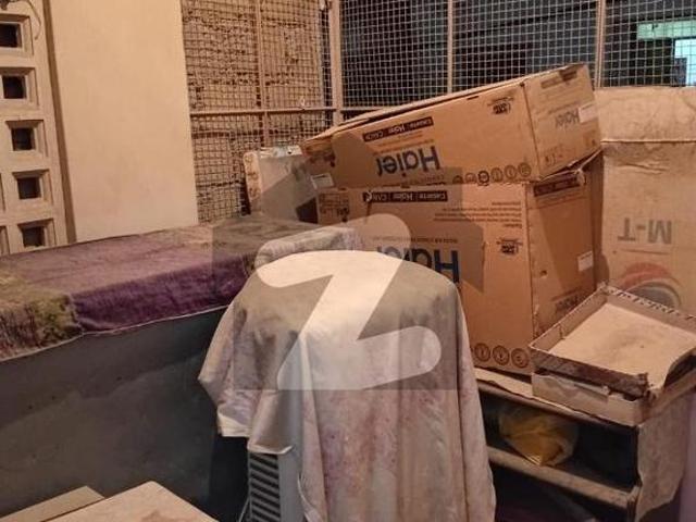 Corner, 120 Sqyds House For Sale In Gulistan e Jauhar Block 14
