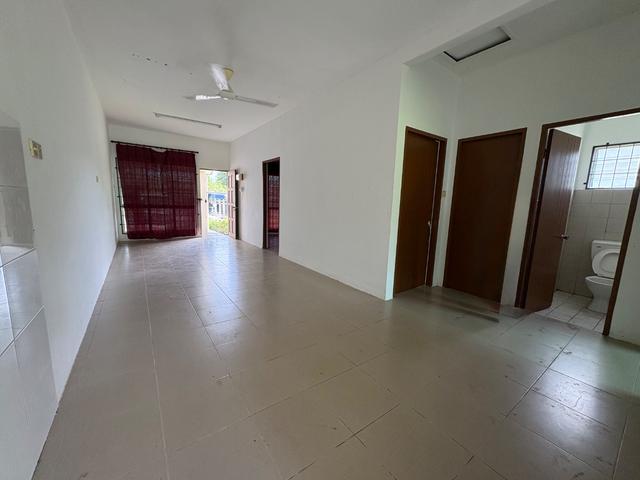 Corner 1 Tingkat Samarindah Baru Jln Muara Tuang Kota Samarahan