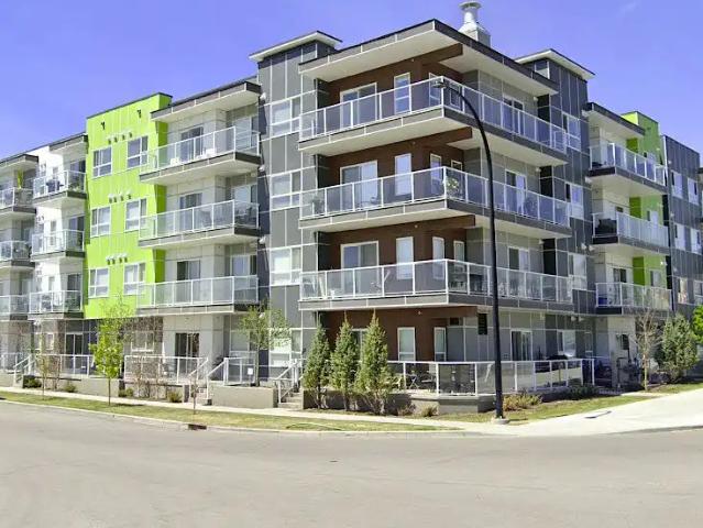 Corner 2 bed 2 bath condo in Seton.