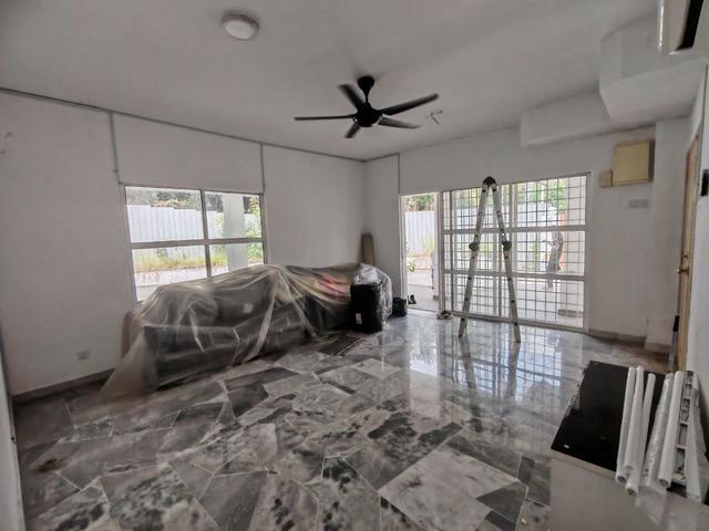 Corner 2 Storey House 4274sqftSgBesi Indah 4rooms East