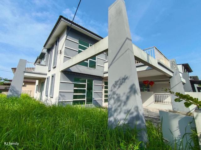 Corner 2 Storey Terrace in Bukit Katil Damai