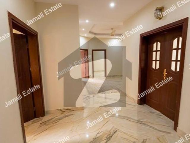 CORNER 300SQU MODERN Falcon Complex New Malir