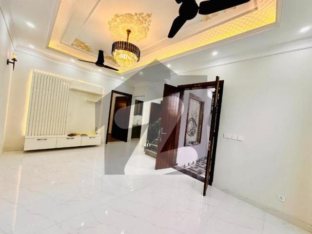 Corner 4 Marla Brand New Modern Design House Available For Sale In Formanites Housing Society Formanites Housing Scheme