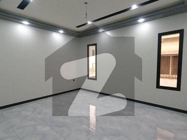 Corner 550 Square Yards House For Sale In Rs. 155000 Only