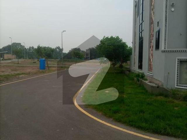 Corner! 5.5 Marla House For Sale Bahria Orchard Lahore. Bahria Orchard Phase 2