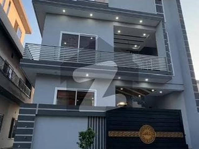 Corner 5 Marla Double Unit House