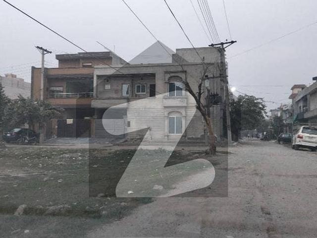 63B Corner Plot Best Option For Residential