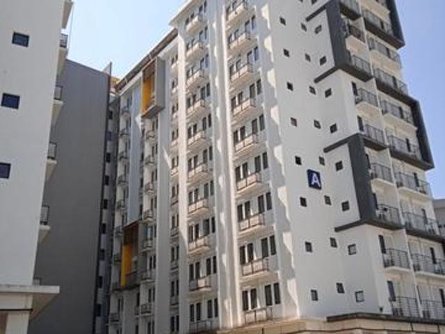 CORNER ADA BALKONI Kampar Uni Suites 2 Bilik Fully Furnished