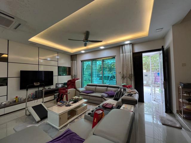 CORNER Bandar Seri Coalfield Sungai Buloh