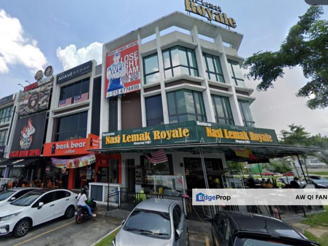 CORNER, Bandar Seri Putra, Kajang, Facing Main Road
