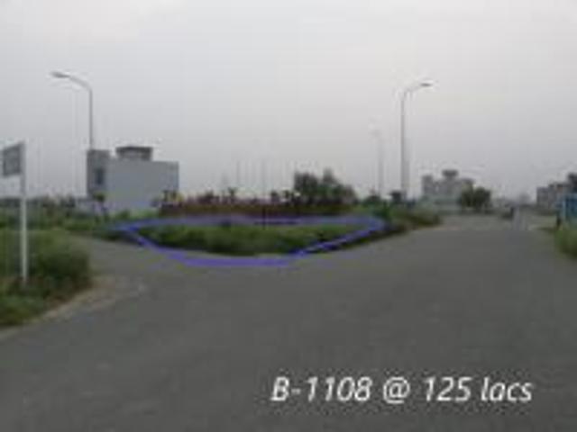 Corner behind main road with wider front 8 marla and 68 sq in Lahore | Clasf real estate