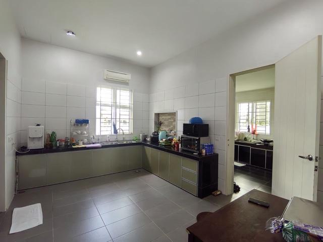 CORNER BIG LAND 2 Sty Taman Satu One Krubong Paya Rumput Perdana