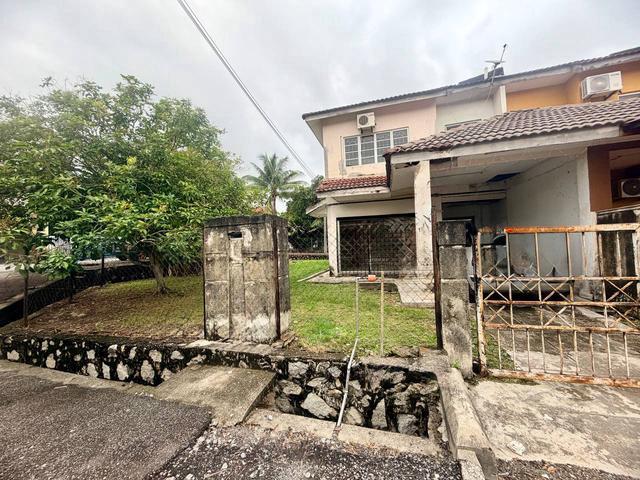 CORNER Big Land DoubleStorey Taman Alamanda Senawang