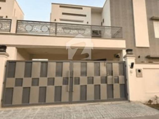 Corner brand new 350 square yards falcon complex new malir