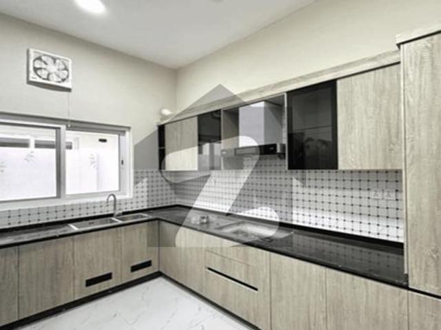 Corner brand new 350 square yards falcon complex new malir