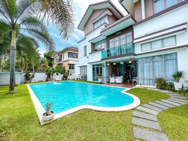 Corner Bungalow70x120 6bed 6BathWith Swimming Pool Kota Warisan