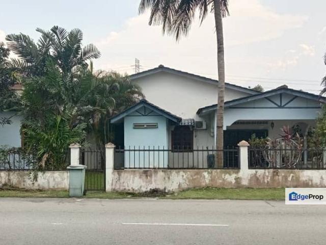 Corner Bungalow on 5,662 sqft Land | Kg Batu Muda, Kuala Lumpur | RM1.2M