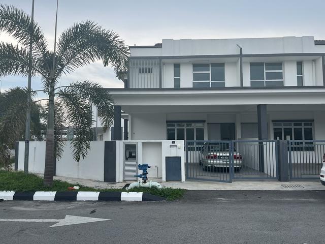Corner Double Storey Terrace House For Sale