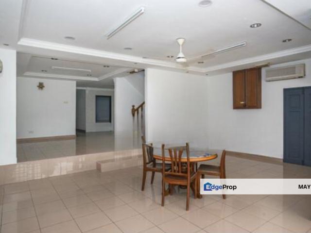 Corner Double storey Terrace, Taman Connaught Cheras