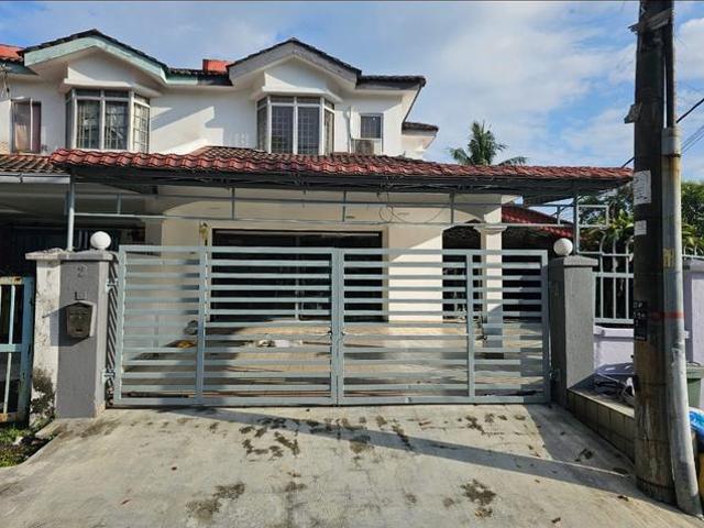Corner Double Storey For Sale