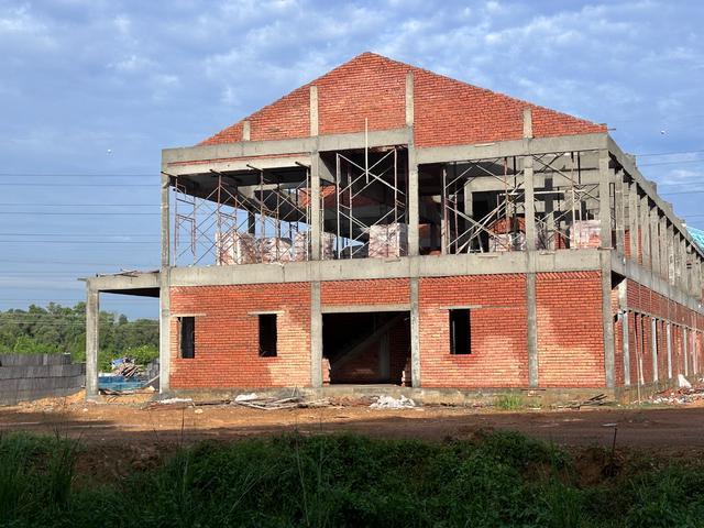 Corner Double Storey House Lukut Port Dickson BIG LAND