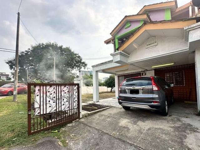 Corner Double Storey Link Terrace House Taman Universiti Bangi