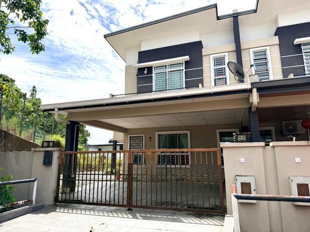 CORNER Double Storey SWANSTON MOYAN