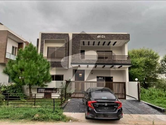 Corner Double Unit House For Rent D 12