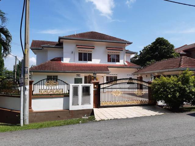 Corner DoubleStorey Bungalow in Taman Tasik Jaya Senawang