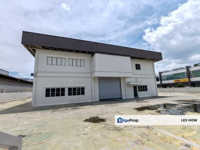 Corner Detached Industrial Building For Rent at Taman Perindustrian Kinrara