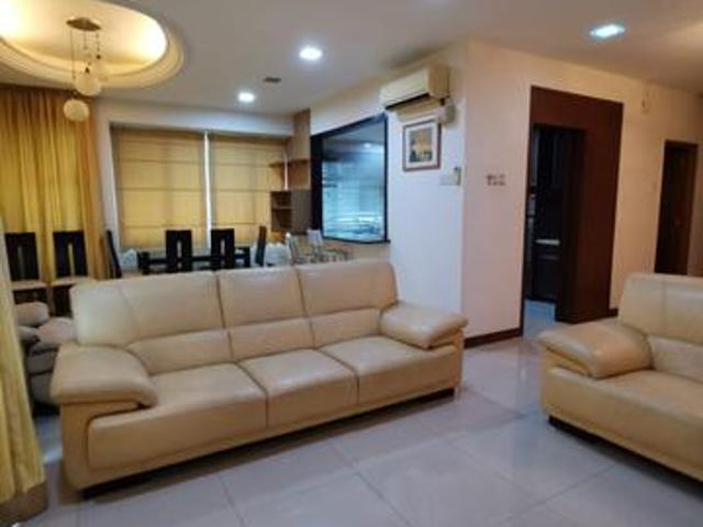 Corner Desa Impiana TownhousePuchong Prima PF well kept 1890sf