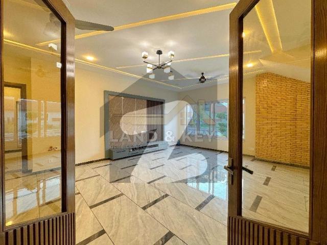 Corner Designer House Available For Sale Bahria Greens Overseas Enclave Sector 2